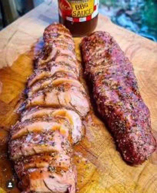 SuckleBusters Hoochie Mama BBQ Rub 340 g
